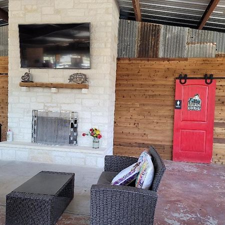 Al'S Hideaway Glamping Tents Pipe Creek Exterior foto