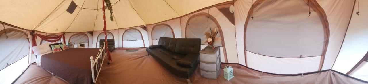 Al'S Hideaway Glamping Tents Pipe Creek Exterior foto