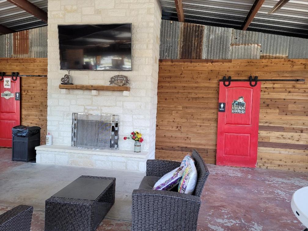 Al'S Hideaway Glamping Tents Pipe Creek Exterior foto